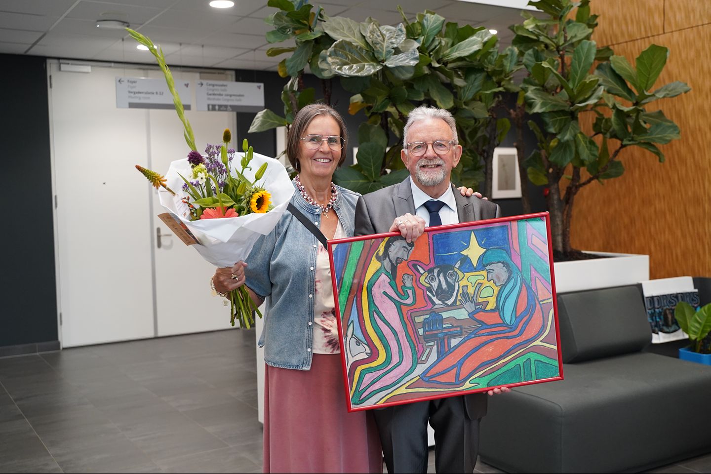 Schilderij na bijna 60 jaar weer terug bij oud-pabostudent