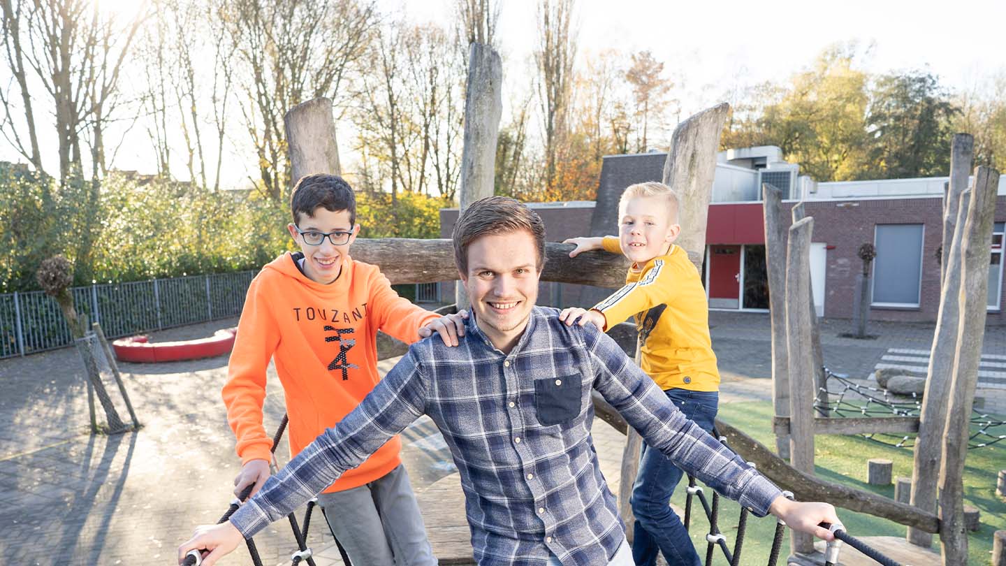 Even bellen met... Daniël